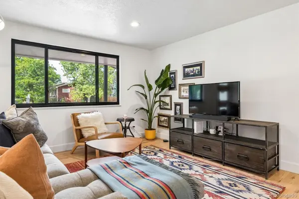 11894 W 65th PL, Arvada, CO 80004