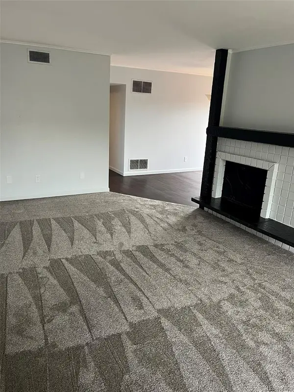 5882 E Ithaca PL #204, Denver, CO 80237