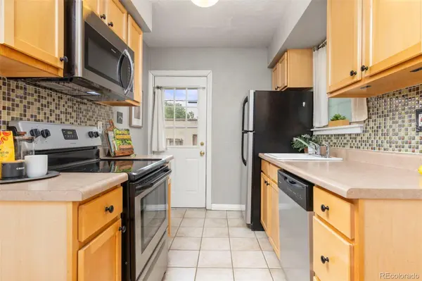 1433 Ivy ST, Denver, CO 80220