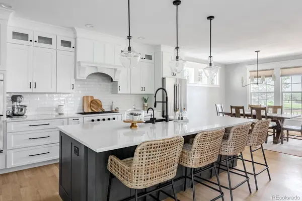 8657 Devinney ST, Arvada, CO 80005