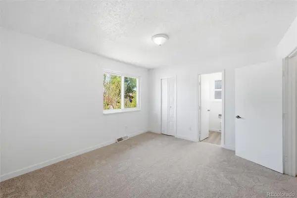 745 Mobile ST, Aurora, CO 80011