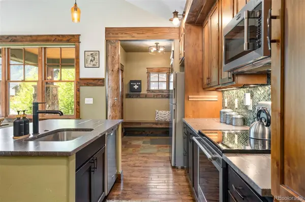 909 Park AVE, Grand Lake, CO 80447