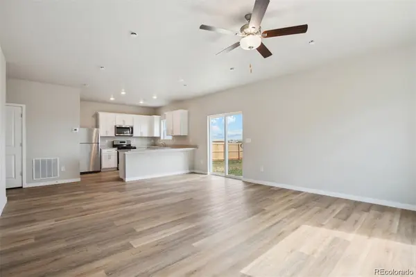 48240 Shetland Drive, Bennett, CO 80102
