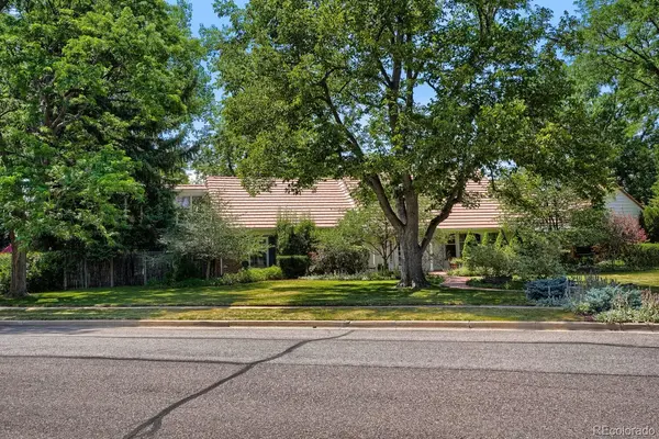 5522 W Lakeridge RD, Lakewood, CO 80227