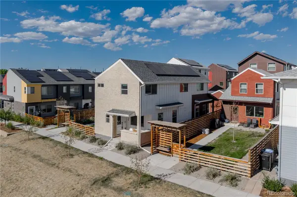 6875 Juniper LN, Arvada, CO 80007