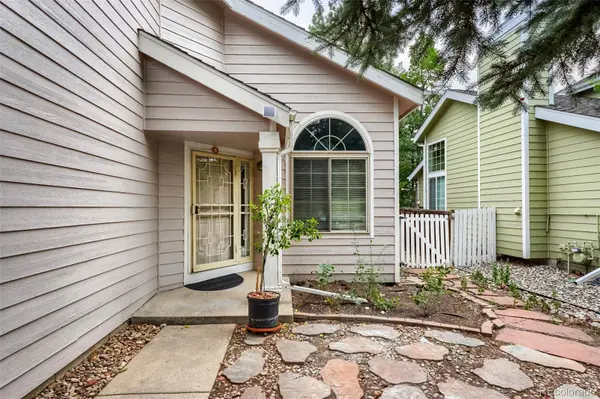 2375 S Harlan ST, Denver, CO 80227