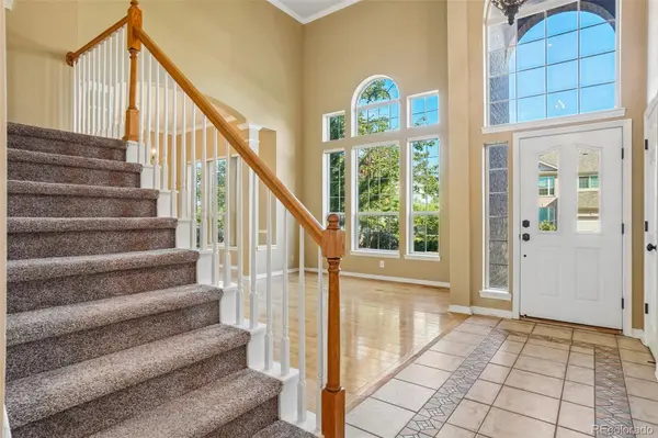 465 Whitetail CIR, Lafayette, CO 80026