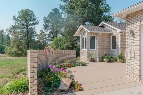 915 N Bluff DR, Franktown, CO 80116