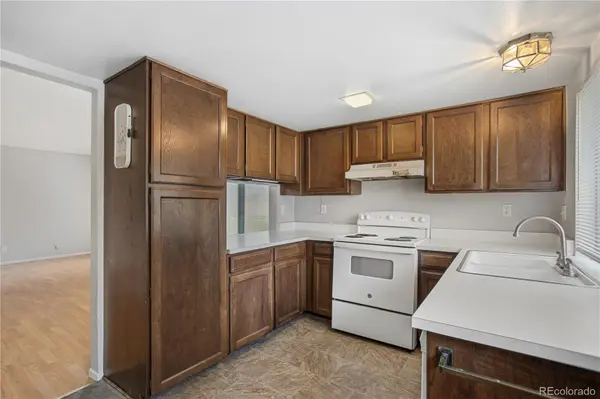 3695 S Kittredge ST #E, Aurora, CO 80013