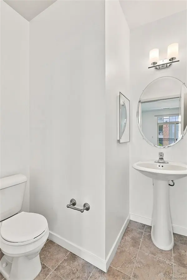 13598 Via Varra #120, Broomfield, CO 80020