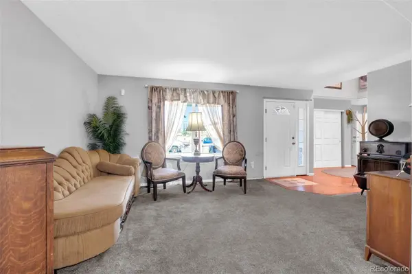 4860 Crown BLVD, Denver, CO 80239