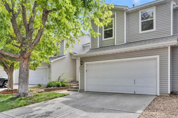 8053 S Kittredge WAY, Englewood, CO 80112