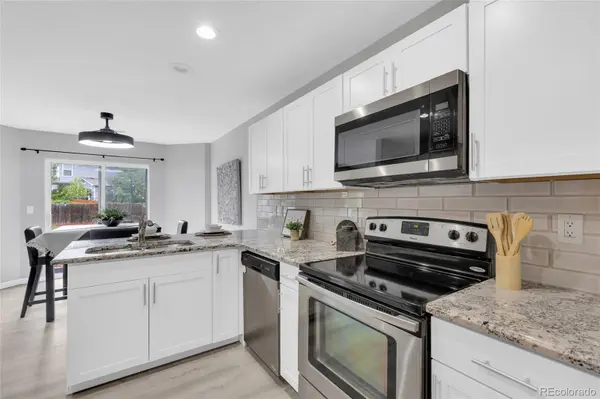 8053 S Kittredge WAY, Englewood, CO 80112