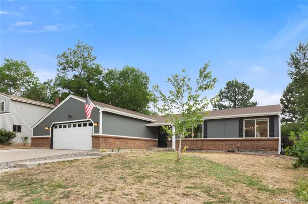 4582 S Fraser WAY, Aurora, CO 80015