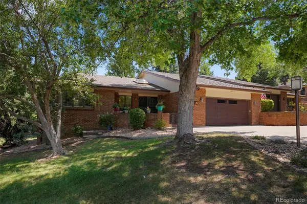 2615 Oak DR #30, Lakewood, CO 80215