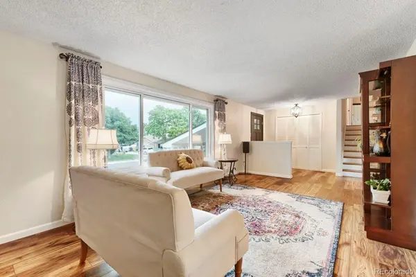 10080 W Warren DR, Lakewood, CO 80227