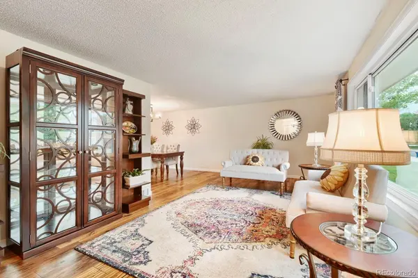 10080 W Warren DR, Lakewood, CO 80227