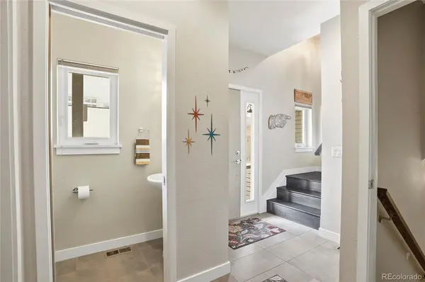 331 E Simpson ST, Lafayette, CO 80026