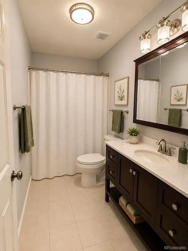 11101 E Alameda AVE #201, Aurora, CO 80012