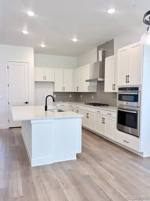 5613 W 141st LN, Broomfield, CO 80020