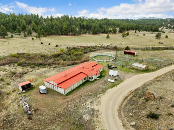40 Bear Ridge RD, Westcliffe, CO 81252