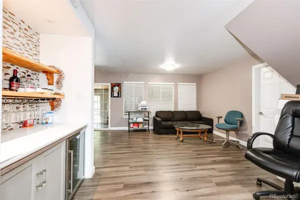 6799 W 52nd AVE, Arvada, CO 80002