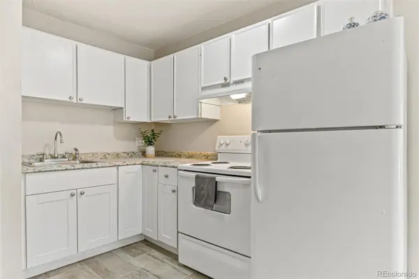 560 Dayton ST, Aurora, CO 80010