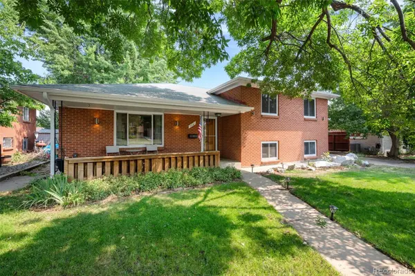 5681 E Gunnison PL, Denver, CO 80224