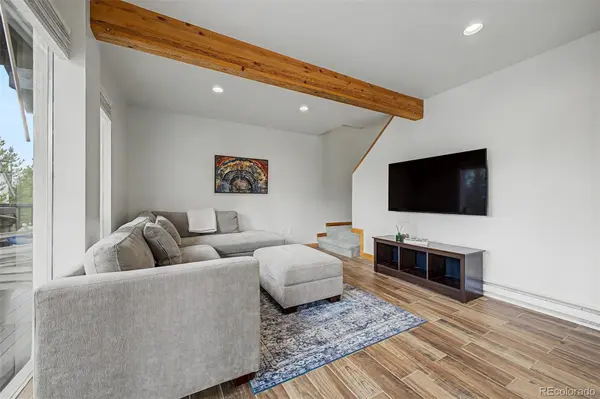 821 Ferret LN, Fraser, CO 80442