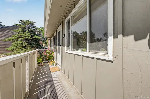 857 S Van Gordon CT #D205, Lakewood, CO 80228