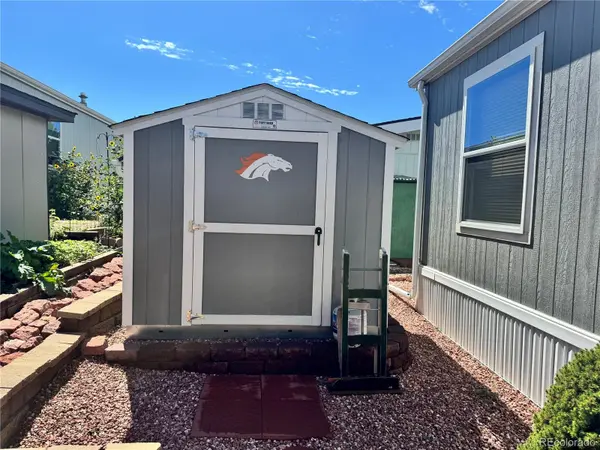 205 N Murray BLVD, Colorado Springs, CO 80916