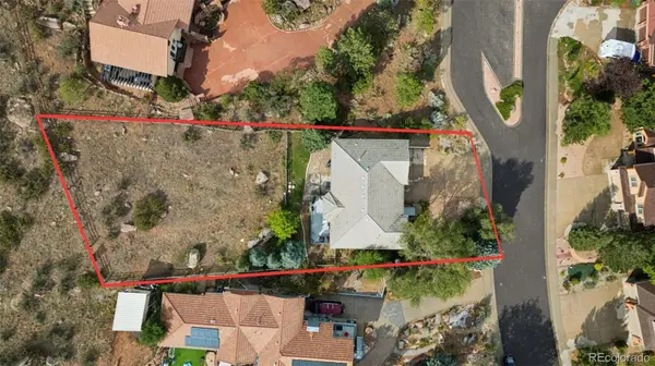 6 Eagle Nest LN, Lyons, CO 80540