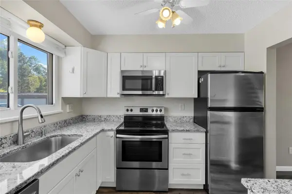 488 E Highline CIR, Centennial, CO 80122