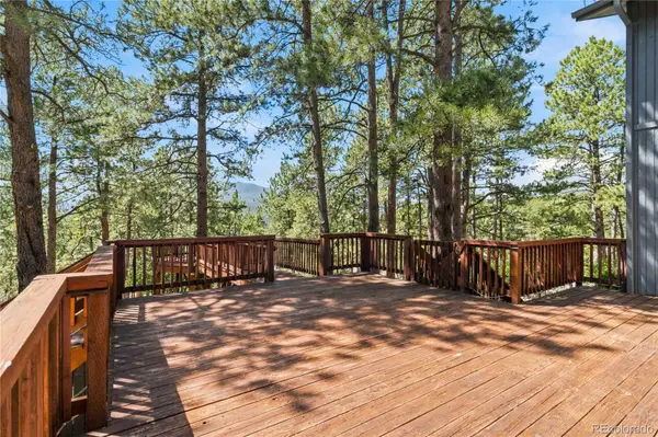 6283 Starlight DR, Morrison, CO 80465