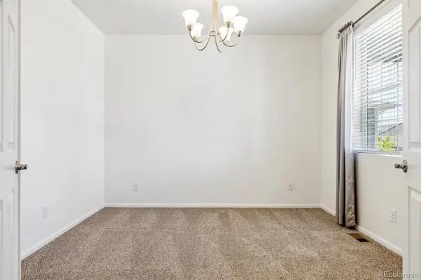 5823 Plains End CT, Castle Rock, CO 80104