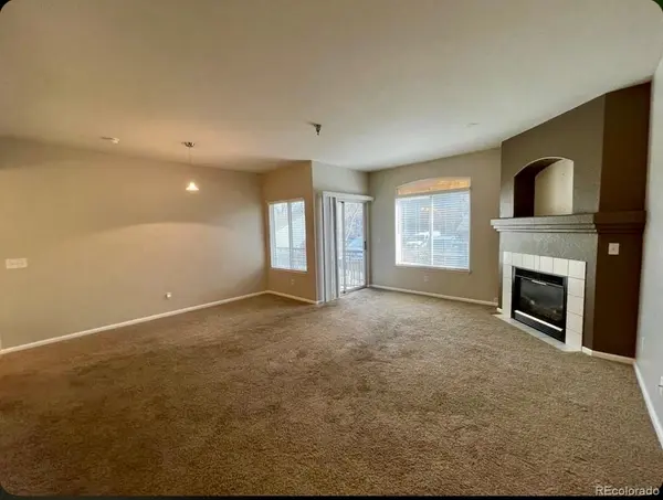 2575 S Syracuse WAY #F102, Denver, CO 80231