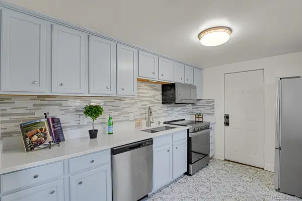 3290 W Fairview PL, Denver, CO 80211