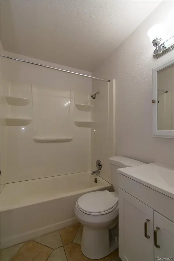 715 16th ST #719, Loveland, CO 80537