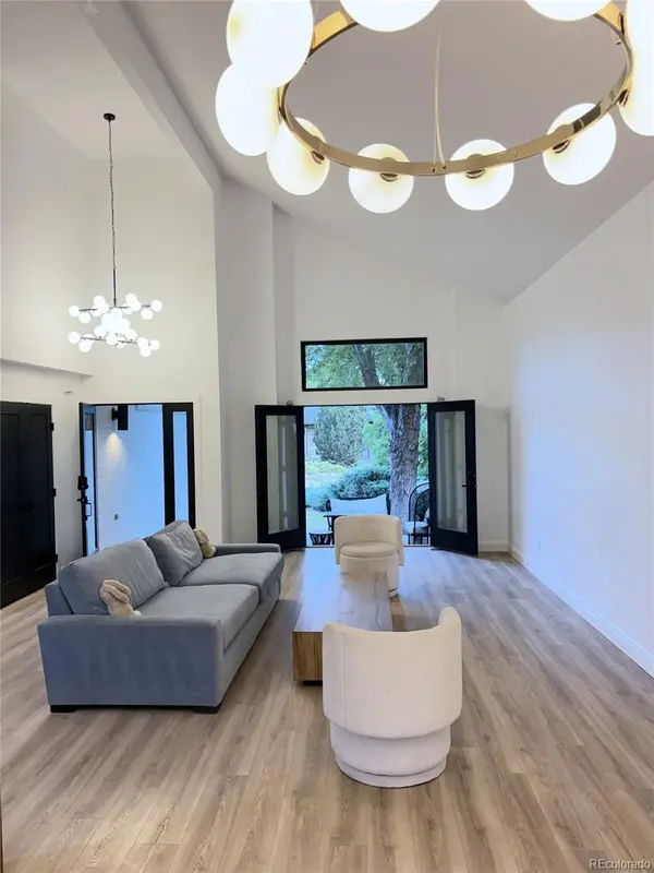 3210 Arbutus ST, Golden, CO 80401