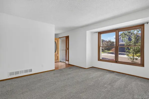 7401 Powderhorn DR, Lone Tree, CO 80124