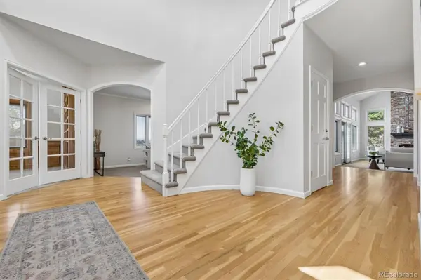 7199 S Chapparal CIR, Centennial, CO 80016