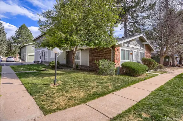 13335 E Louisiana AVE, Aurora, CO 80012
