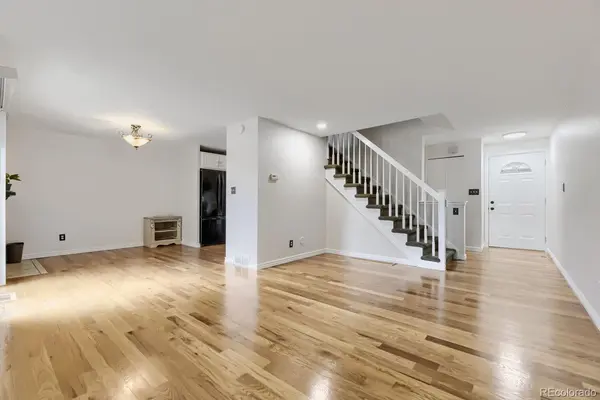 2938 S Parker CT, Aurora, CO 80014