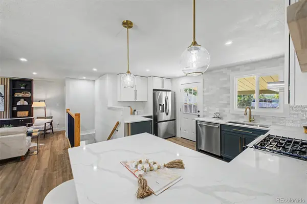 10600 W 60th AVE, Arvada, CO 80004
