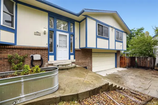 7533 W Ottawa PL, Littleton, CO 80128