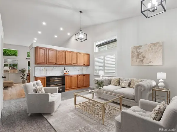 9669 Sydney LN, Highlands Ranch, CO 80130