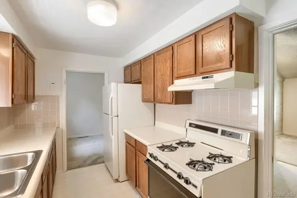 7220 E 4th AVE, Denver, CO 80220