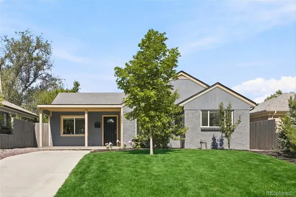 2985 Eudora ST, Denver, CO 80207