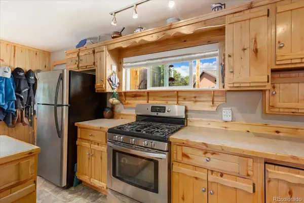 288 Pinion Hills DR, Howard, CO 81233