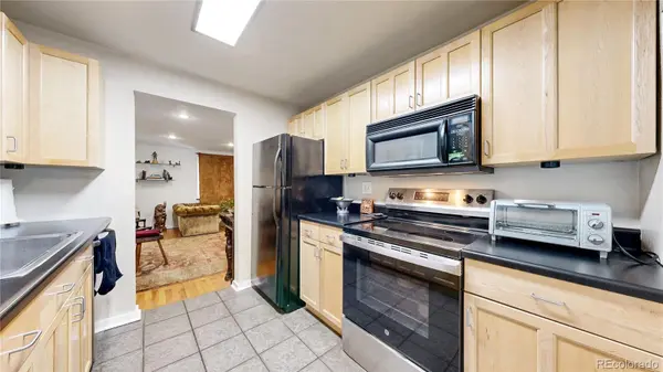 1080 Krameria ST, Denver, CO 80220